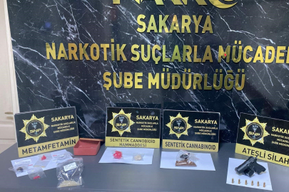 Sakarya'da polisi fark edince uyuşturucuları klozete döktü, sifon çalışmayınca yakalandı