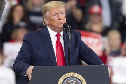 Trump'tan İran açıklaması! "Anlaşmayı imzalamaya yakın" dedi tarih verdi