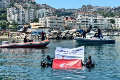 Bursa'da polis bu kez mavi vatan için temizlik operasyonu yaptı