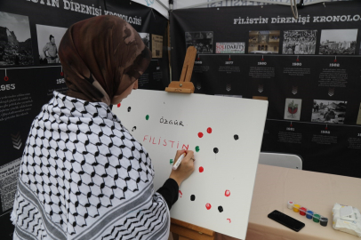 Bursa Teknik Üniversitesi öğrencileri Filistin için nöbette