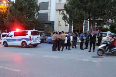 Denizli'de çocuğunun gözü önünde pompalı saldırıya uğrayan kadın kurtarılamadı