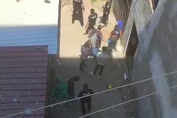 Diyarbakır'da iki grup arasında silahlı kavga: 4 yaralı
