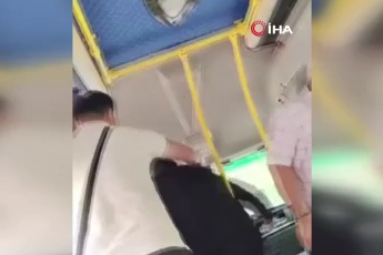 Bursa'da 5 TL'lik eksik ödeme yüzünden minibüs karıştı