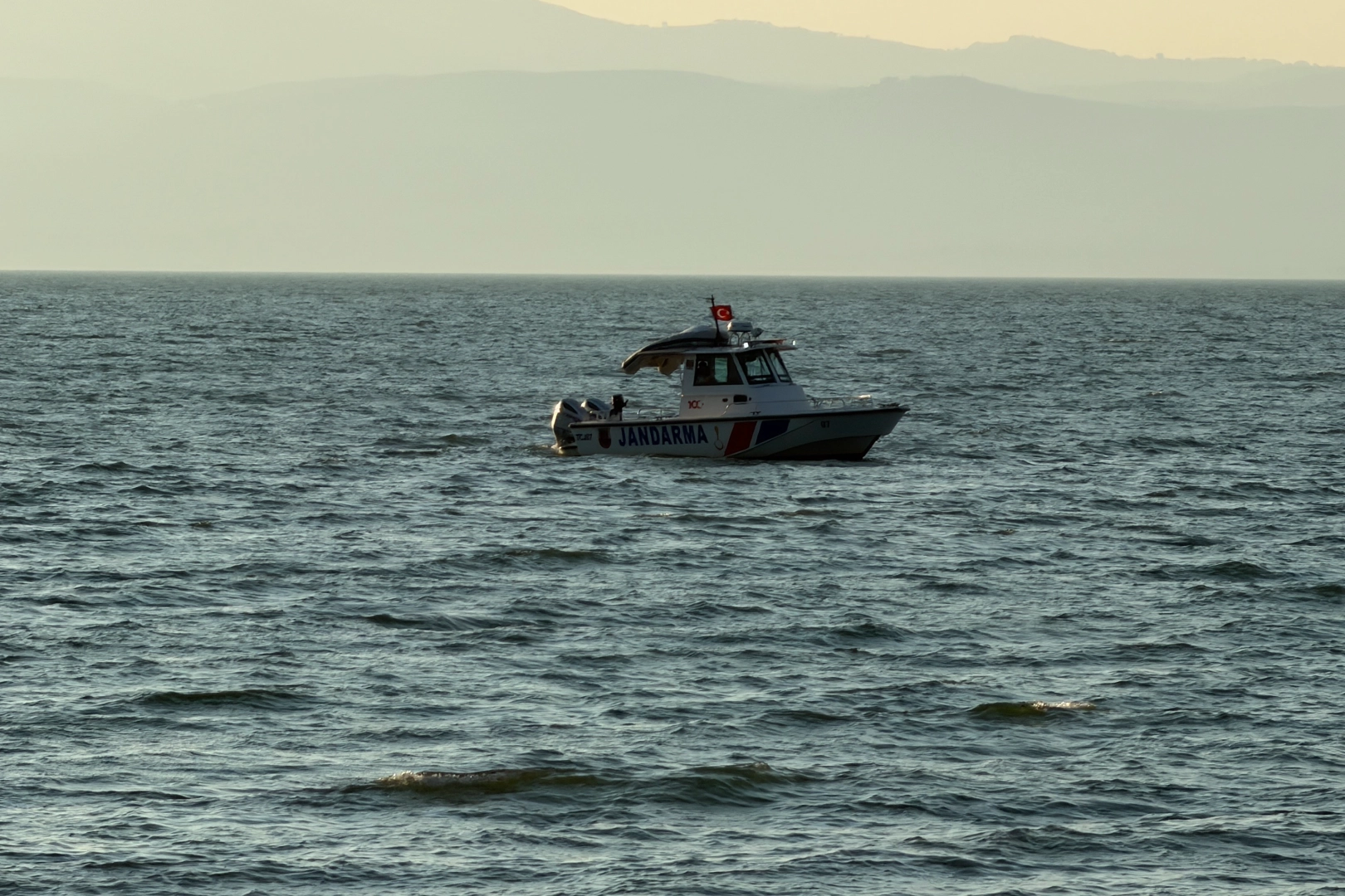 Bursa İznik Gölü'nde facia! Emekli polis hayatını kaybetti, oğlu kurtarıldı