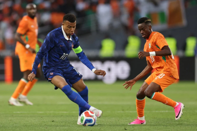 Kante'den Mbappe'ye dünyanın konuştuğu şok hareket! Her anı kaydedildi, Fransa karıştı