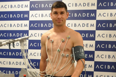 Trabzonspor'dan bir transfer bombası daha! Noah Saviolo gece yarısı Türkiye'ye geldi