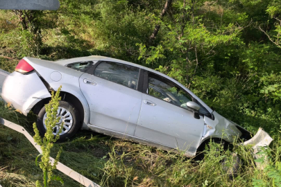 Bursa'da iki otomobil çarpıştı: 6 yaralı