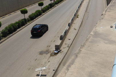 Hatay'da hurdaya dönen Tofaş'taki 3 kişi yaralandı