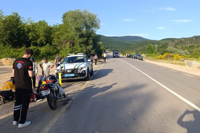 Kastamonu'da çarpışan iki motosikletin sürücüsü yaralandı