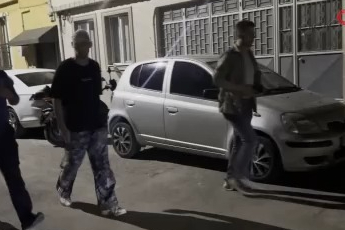 Bursa'da parkta pompalı tüfek dehşeti: Kıskıvrak yakalandı!