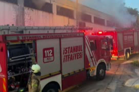 İstanbul Ataşehir'de iş yerinde çıkan yangın söndürüldü