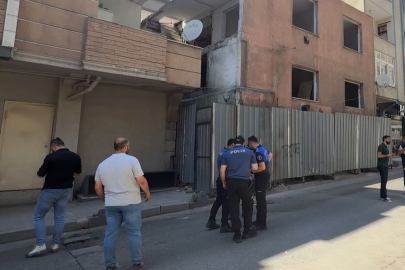 İstanbul Küçükçekmece'deki bina çökmesinde ağır yaralanan genç hayatını kaybetti