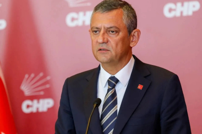 Özgür Özel'den Fenerbahçe Başkanı Aziz Yıldırım'a tebrik