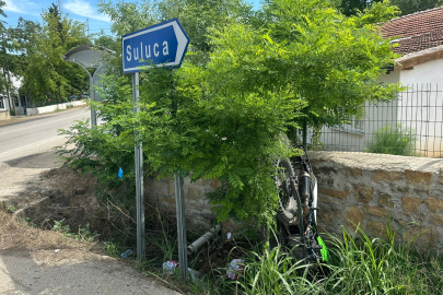 Edirne Keşan'da duvara çarpan motosikletli yaralandı