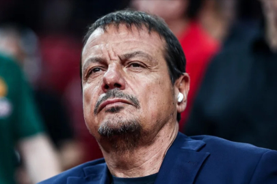 Ergin Ataman'dan Olympiakos taraftarının skandal tezahüratlarına olay cevap! Fena bombaladı