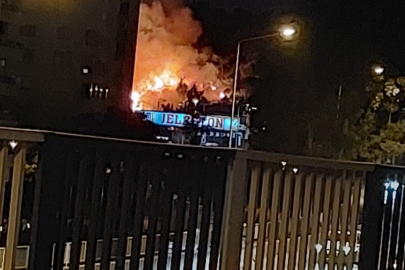 İzmir’de otluk alanda korkutan yangın