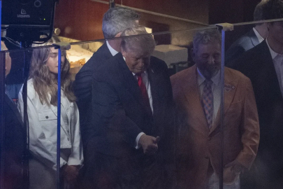 Trump'a NBA'de protesto şoku!