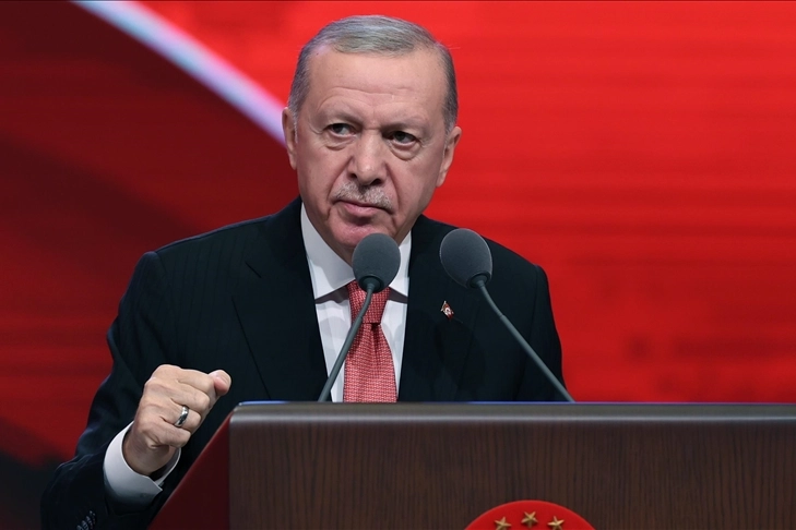 Cumhurbaşkanı Erdoğan'dan CHP'ye: Siz bu kafayla giderseniz milletten daha çok tokat yersiniz.