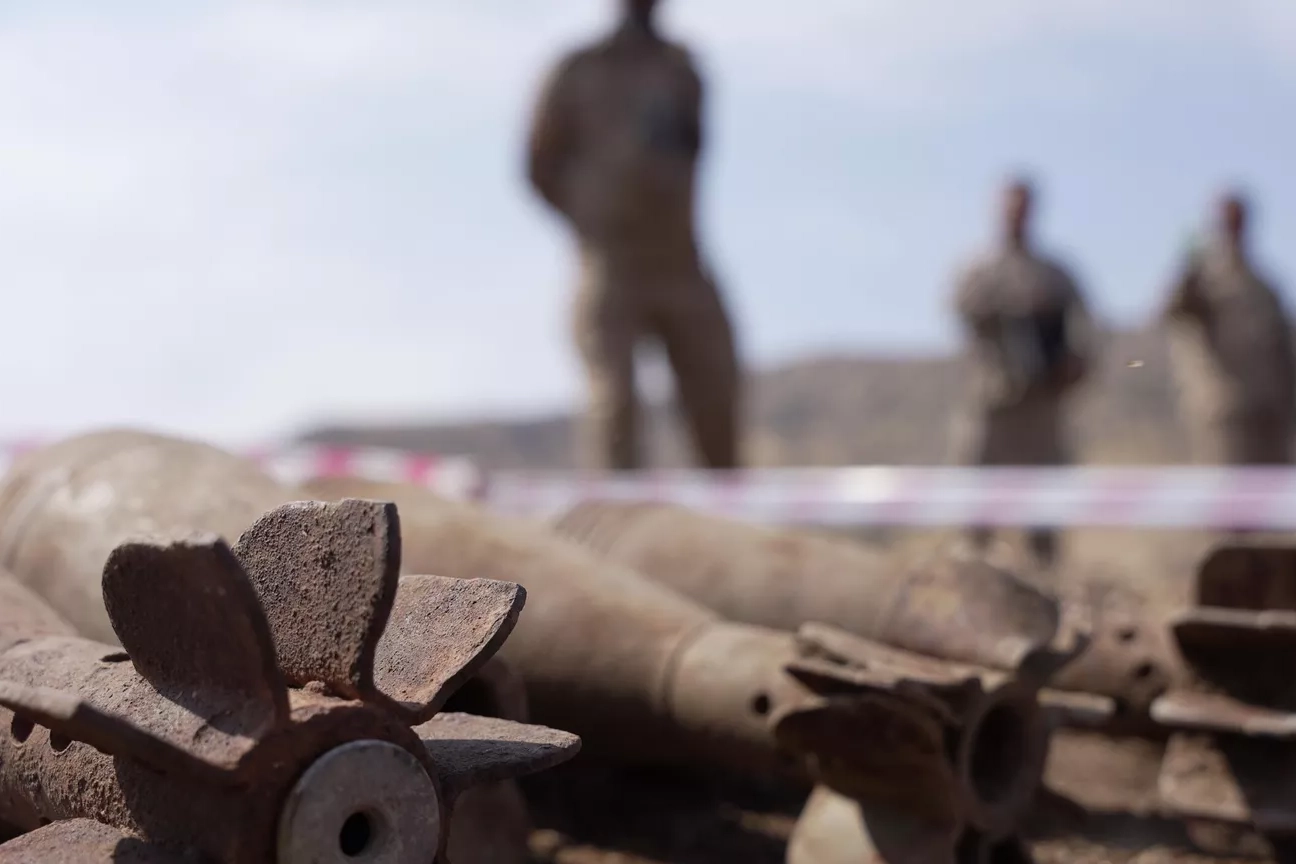 Irak'ta bir Şii milis grup daha silah envanterini hükümete teslim etti