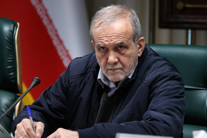 Pezeşkiyan: Hayati altyapıları hedef alma tehdidi çaresizliğin göstergesidir
