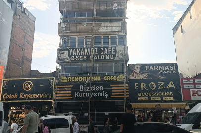 Van'da korku dolu anlar: Saniyelerle kurtuldular