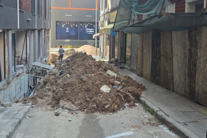 Bilecik'te inşaat çalışmasında 2 sokak kapanınca esnaf çileden çıktı