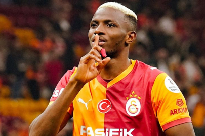 Osimhen'e 120 Milyon Euro önerdiler