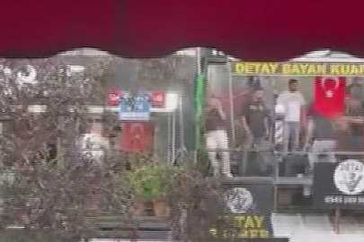 Ankara'da berberlerin sopalı kavgası kamerada