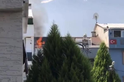 Bursa’da çatı yangın! Alevler büyümeden söndürüldü...