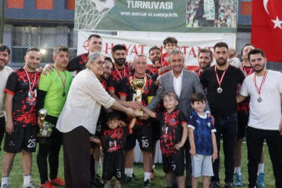 Bursa'daki Şükrü Şankaya Dostluk Turnuvası’nda şampiyon belli oldu