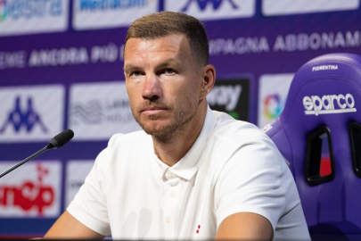 Edin Dzeko, Bosna Hersek'teki çocuklara bir mektup yazdı