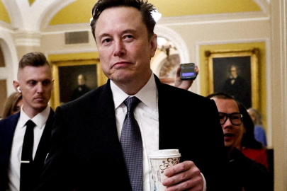 Elon Musk dünyanın ilk trilyoneri olma yolunda