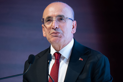 Hazine ve Maliye Bakanı Şimşek, nisan ayı ödemeler dengesi verilerini değerlendirdi