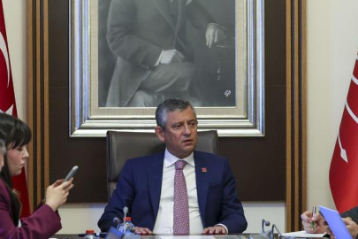 Özgür Özel’den “yeni parti” çıkışı! “Mecburen kurulur” sözleri dikkat çekti...