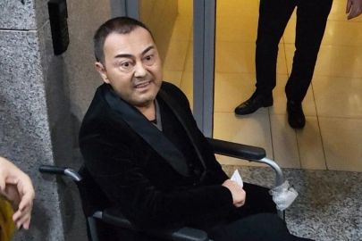 Serdar Ortaç'tan sevenlerini üzen haber!