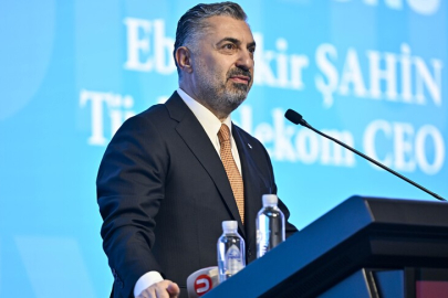 Türk Telekom CEO'su Şahin: 5G'nin başarısının temelinde güçlü fiber altyapı bulunuyor