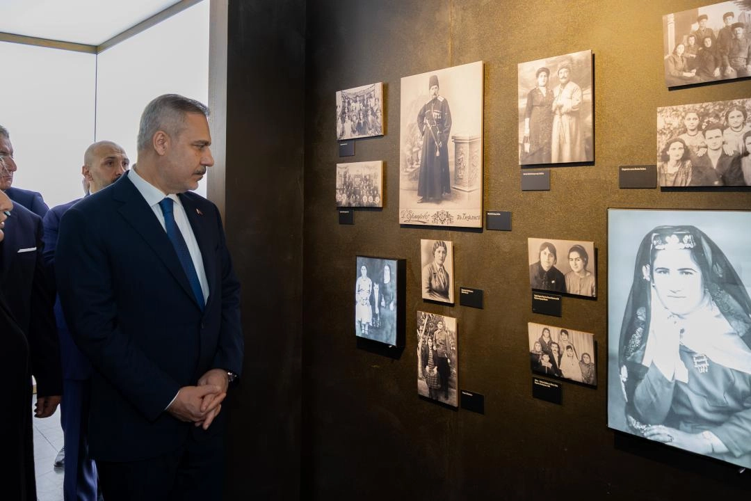 Fidan, 'Ahıska Türkleri-Kayıp Sürgünün İzinde' sergisinin açılışına katıldı