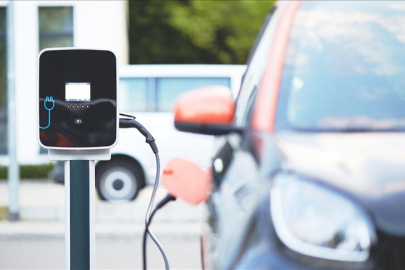 Hafif ticari araç pazarı "elektrikleniyor"