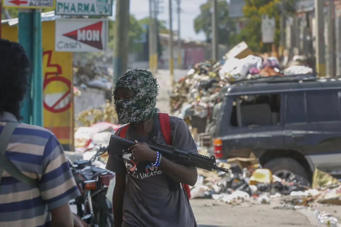 Haiti'de güvenlik krizi: Savunma Bakanlığı'nın üst düzey ismi kaçırıldı