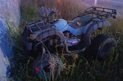 Bolu'da arızalanan ATV'nin tamirine yardım ederken, otomobil çarptı: 1 yaralı