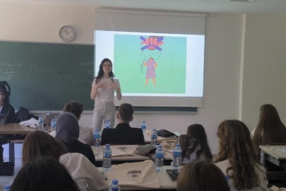 Bursa'nın en iyi liselerinin öğrencileri çalıştayda buluştu
