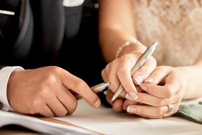 Düğünlerde yeni trend: 6500 TL’ye kiralık nikah memuru!