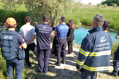 Eskişehir'de Sakarya Nehri'ne serinlemek için giren 18 yaşındaki gencin cenazesi çıktı