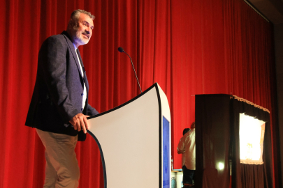 "Karagöz" Bursa'da geleceğe taşınıyor