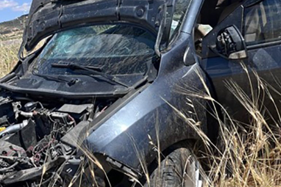 Kilis'te feci kaza: Otomobil şarampole devrildi, 2 yaralı