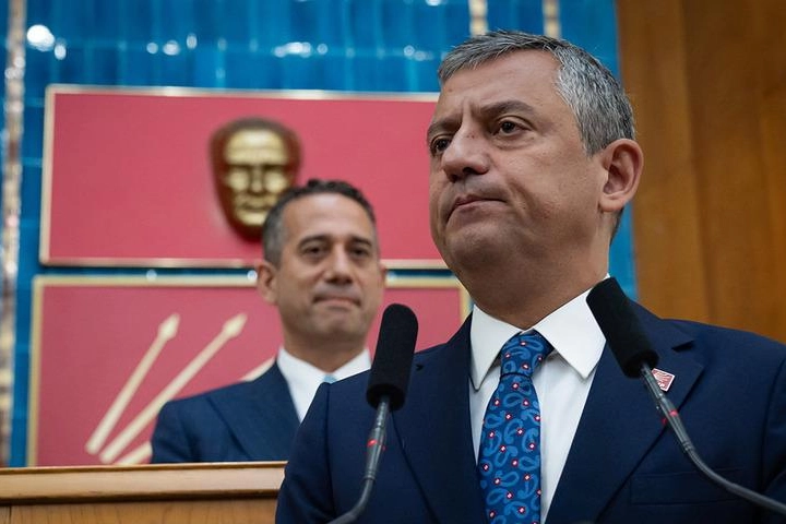 Kulisleri sallayan iddia! 'Özgür Özel yeni parti için ofis tuttu'