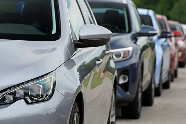 Yetki belgesiz araç satışına 305 milyon lira ceza