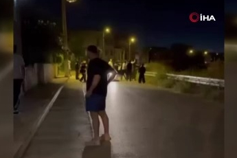 Bursa Doğanevler'de kavga! Tekme, tokat ve sopalar havada uçuştu