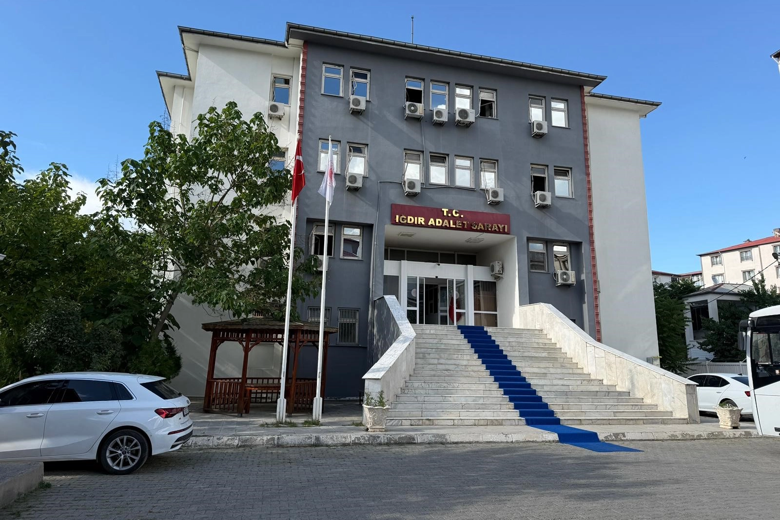 Iğdır merkezli 12 ilde dolandırıcılık operasyonu