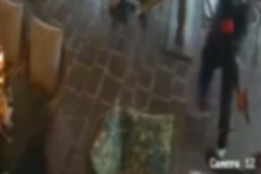 İstanbul Sarıyer'de AVM'de silahlı saldırı: 1 yaralı, 16 yaşındaki şüpheli tutuklandı